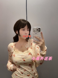 小鹿 162cm F奶 20歲  🤩 地區：#雙北推薦